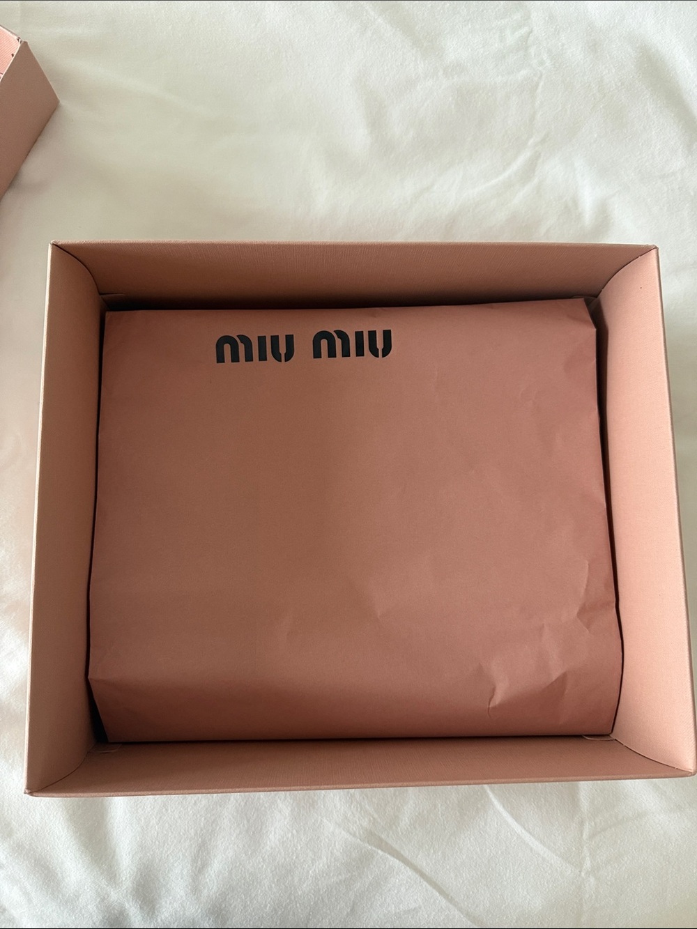 Miu Miu Empty Pink Gift Box - Picture 3 of 3